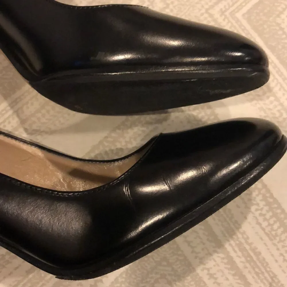 Michael Kors Black Round Toe Chunky Heels